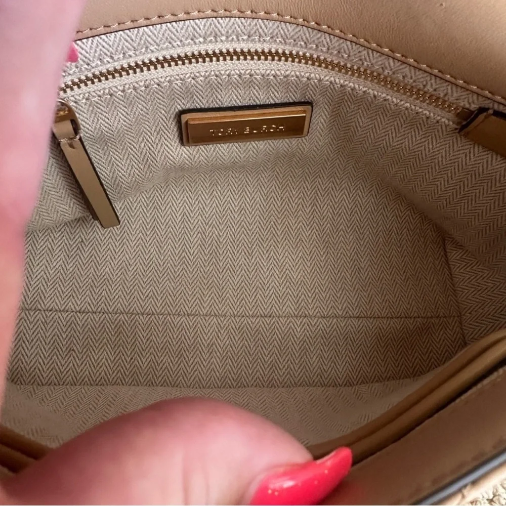 🌸LIKE NEW🌸💯Authentic Tory Burch Kira Bag and Wallet - Picture 3 of 16